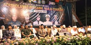 Polresta Banyuwangi Gelar Sholawat Bersama dan Santuni 525 Yatim