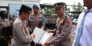 Berikan Penghargaan Kepada Personelnya, Kapolres Bangkalan : Semangat Untuk Lebih Baik !