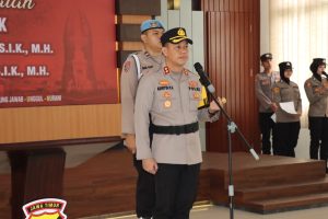 Kapolres Gresik Pimpin Sertijab Wakapolres Gresik