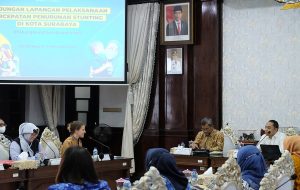 WORLD BANK ACUNGI JEMPOL PROGRAM PENANGANAN STUNTING SURABAYA, MINTA PEMERINTAH PUSAT REPLIKASI