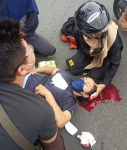 Kecelakaan Motor Vs Motor di Prapatan Merr Saling Adu, 1 Korban Mengalami Luka Serius
