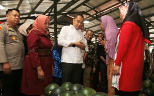 PASAR INDUK SURABAYA SIDOTOPO JADI PERCONTOHAN NASIONAL DISTRIBUSI KOMODITAS HORTIKULTURA ANTAR DAERAH