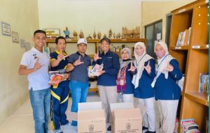 Tingkatkan minat baca warga binaan, Lapas Pamekasan tambah koleksi 150 buku dari Perpustakaan provinsi jatim