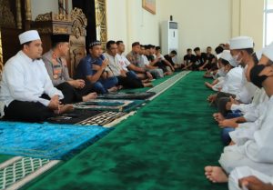 Polres Gresik Gelar Doa bersama Tim Bola Voli Jakarta Bhayangkara Presisi