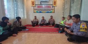 Tingkatkan Iman dan Taqwa, Anggota Polsek Kertosono Laksanakan Pembinaan Rohani dan Mental