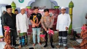 Kapolres Sumenep Tanamkan Cinta Tanah Air dan Anti Radikalisme pada Generasi Muda di Desa Pragaan Daya