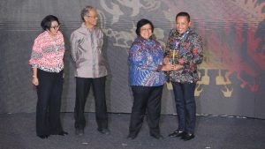 Terakhir Kali Diraih Tahun 2014, Kabupaten Sampang Terima Penghargaan Adipura Satu-satunya di Madura