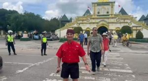 Polisi Terjunkan Personel Pengamanan Kunjungan Wisatawan Asal Amerika Serikat di Sumenep