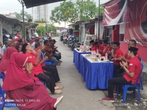 Warga Kalisari Curhat Pada Ketua DPRD Kota Surabaya Terkait Penggusuran di Wilayahnya