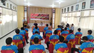 Bekali Keterampilan Bagi Klien, Bapas Kediri Tutup Kegiatan Pelatihan Desain Interior