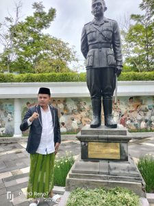 Menjelang Bulan Suci Ramadhan, Ketum AMI Meminta Walikota Surabaya Untuk Mengeluarkan Surat Edaran Semua Diskotik Wajib Tutup