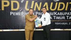 Bupati Sampang Serahkan LKPD Unaudited Tahun Anggaran 2022 ke BPK