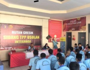 Pembinaan dan Pengarahan Hak dan Kewajiban Warga Binaan di Rutan Gresik Melalui Sidang TPP Usulan Integrasi