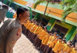 Tim Ops Bina Kusuma Semeru 2023 Polda Jatim Lakukan Penyuluhan Pelajar Antisipasi Kenakalan Remaja
