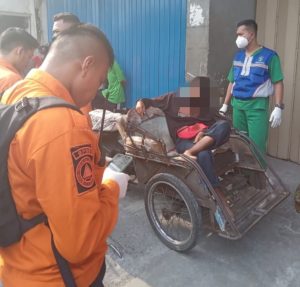 Innalillahi, Seorang Tukang Becak Ditemukan Meninggal Dunia di Atas Becaknya