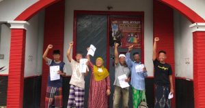 Dinyatakan Bebas, 6 Warga Binaan Rutan Sumenep Bacakan Sholawat Nabi