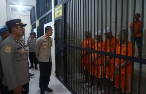 Menjelang Bulan Ramadhan, Polres Gresik Cek Kondisi Tahanan dan Fasilitas