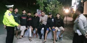 Patroli Blue Light Polsek Kertosono Himbau Pemuda Yang Nongkrong di Tempat Sepi