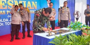 Kapolda Jatim Resmikan Gedung Satpas SIM di Polres Pamekasan