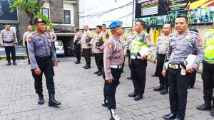Unit Propam Polsek Kuta Bersama Pawas Laksanakan Gaktibplin Upaya Minimalisir Pelanggaran Personil