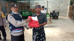 Polri Peduli Sesama, Polsek Denpasar Timur (Dentim) Kembali Salurkan Bantuan Kemanusiaan Untuk Negeri
