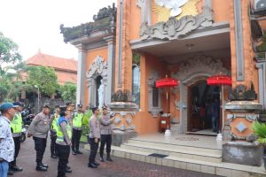 Kapolres AKBP Teguh Priyo Wasono, Turun Langsung Pastikan Perayaan Paskah Aman Dan Nyaman