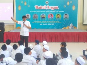 Perkuat Akhlak Siswa SDM 11 Muhammadiyah Surabaya Gelar Darul Arqom