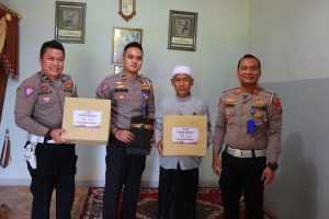 Bulan Ramadan, Polres Gresik Kembali Berikan Bantuan Keluarga Korban Tragedi Kanjuruhan Malang