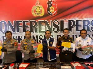 Tim Saber Pungli Amankan Pelaku Pungli Di Pelabuhan Gilimanuk