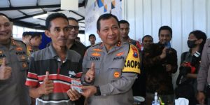 Kapolda Jatim Membuka Secara Resmi Gerai Layanan SIM dan SKCK