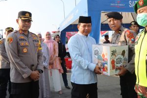 Kapolda Jatim Kunjungi Posyan di Probolinggo Raya, Beri Motivasi Petugas Ops Ketupat Semeru 2023