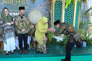 Gubernur Khofifah Gelar Halal Bi Halal Bersama Bupati dan Walikota