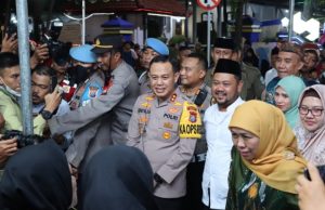 Kapolres Gresik Hadiri Kontes dan Lelang Bandeng Kawak 2023