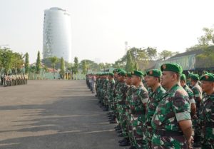 Pengecekan Personel Makorem 084/Bhaskara Jaya Setelah Cuti Hari Raya Idul Fitri 1444 H