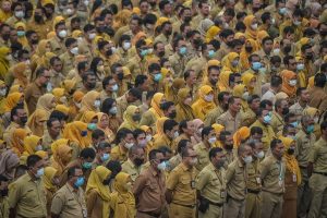 WALI KOTA ERI CAHYADI JANJIKAN KENAIKAN PANGKAT BAGI CAMAT-LURAH YANG BERHASIL BENTUK LEBIH DARI 2 KAMPUNG MADANI
