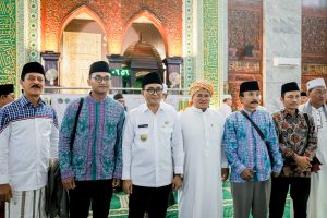 LEPAS JEMAAH HAJI, BUPATI BERHARAP DOAKAN PAMEKASAN