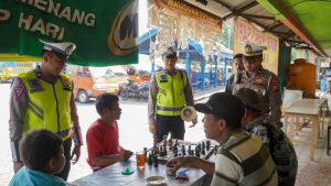 Cegah Kecelakaan, Satlantas Polres Gresik Cek Kendaraan Angkutan Umum