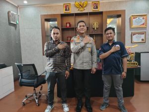 Kapolres Badung menjalankan sinergitas terhadap kinerja jurnalis Surabaya