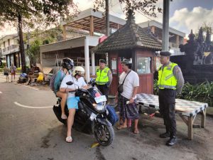 Pastikan Pengamanan Rute Lancar Kapolsek Kuta Dampingi Kapolresta Denpasar Kontrol Dan Pantau Situasi