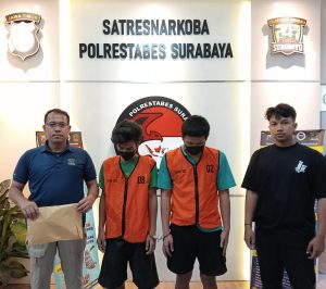 Pengedar Sabu, Di Apertemen Di Amankan Satnarkoba Polrestabes Surabaya.*