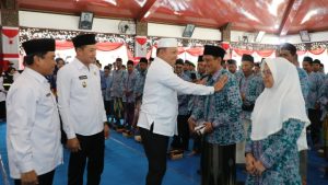 Bupati dan Wabup Lakukan Pembekalan kepada Calon Jemaah Haji Sampang