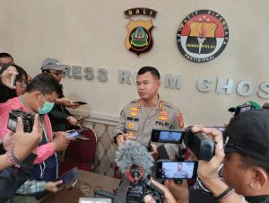 Polda Bali Tanggapi Vidio Pornografi Bule Viral Di Medsos.