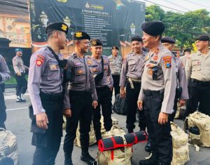 80 Personel Polresta Malang Kota Perkuat Pengamanan Pilkades Serentak di Kabupaten Bangkalan