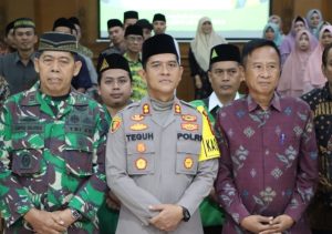 Kapolres AKBP Teguh Priyo Wasono Hadiri Halalbihalal di Puspem Badung