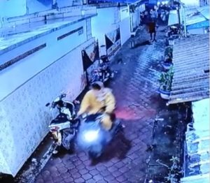 Warga Simokerto Curhat ke Polisi RW terkait Curanmor di Rusun Sumbo