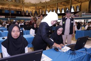 Gubernur Khofifah Ajukan Pengangkatan 6.141 Guru Honorer Lolos Passing Grade Jadi PPPK