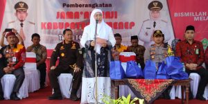 Kapolres Sumenep Hadiri Pemberangkatan Jemaah Haji Sumenep
