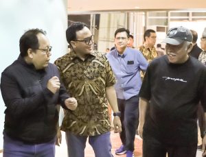 BUPATI PAMEKASAN PERJUANGKAN PEMBANGUNAN PASAR WARU