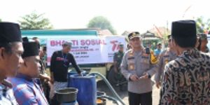 Kapolres Sampang Akan Kirimkan 2 Tangki Air Bersih Seminggu Sekali Di Desa Asemnonggal Jrengik Selama Kemarau