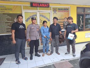 Pasutri Gasak Tas berisi HP di Pasar Balongpanggang Diringkus Polisi